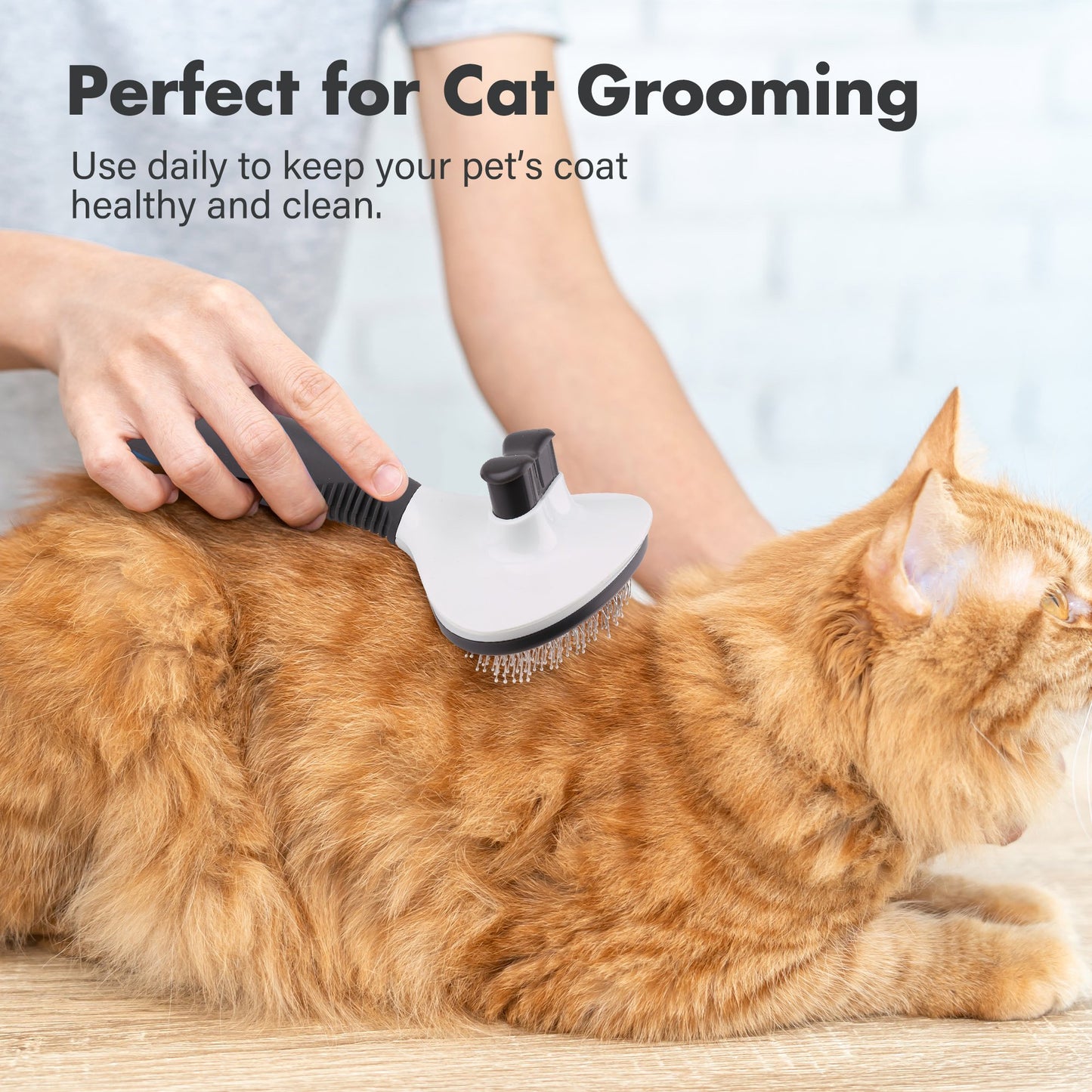 Pet Grooming Brush – One-Click Self-Cleaning Design